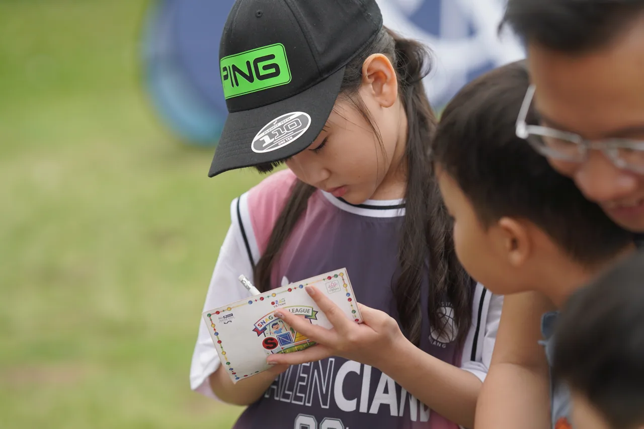 Luật golf cơ bản cho trẻ em và người mới - Ghi Scorecard