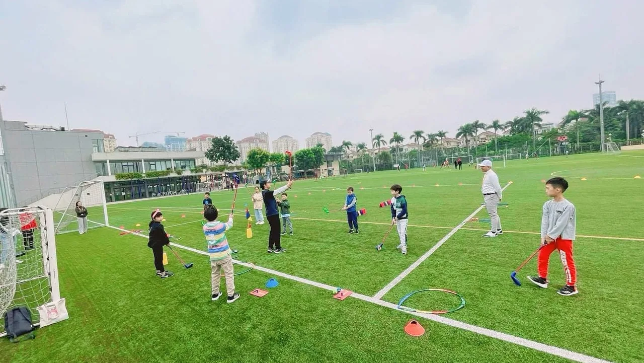 UNIS ASA SNAG Golf - từ thử nghiệm đến hoạt động sau giờ học - 493725309 1250851077046563 6184540331559857735 n