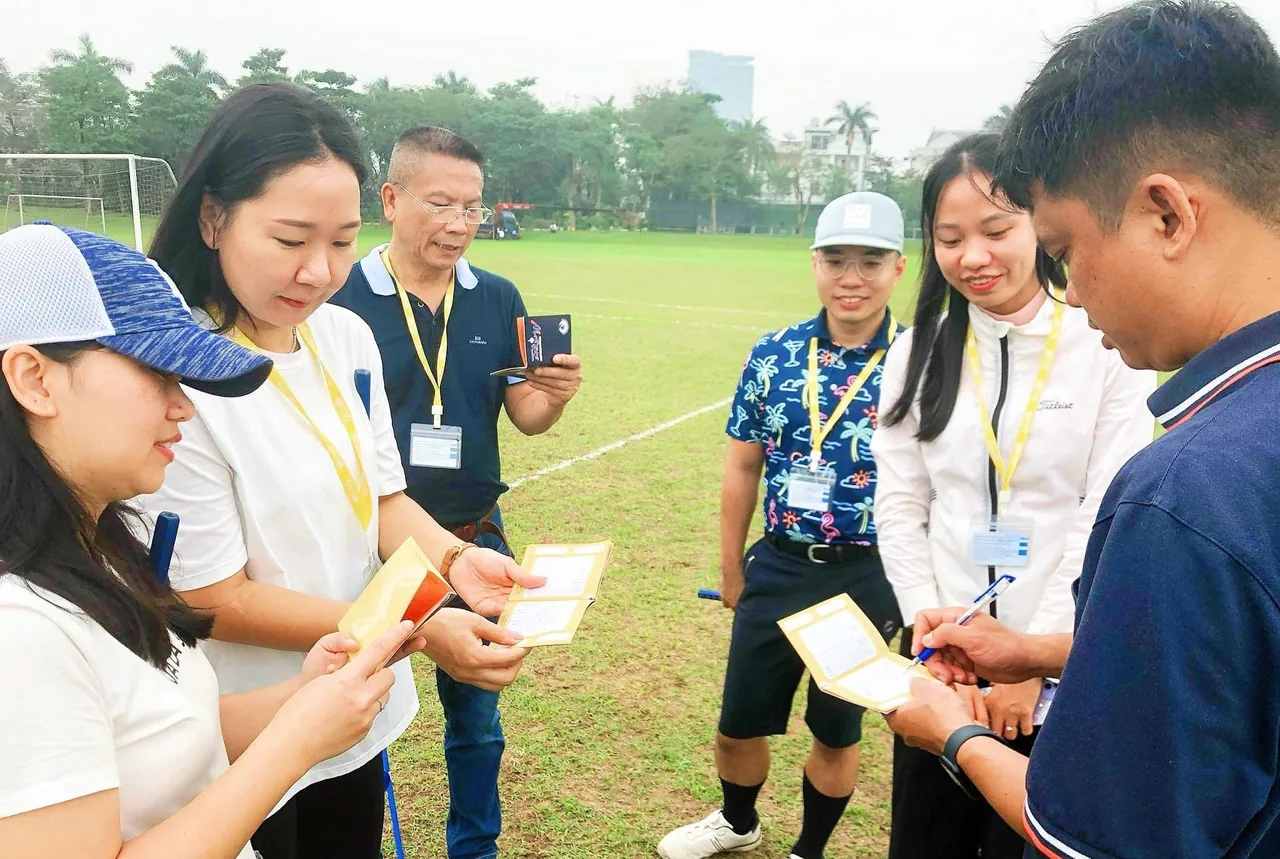 UNIS ASA SNAG Golf - từ thử nghiệm đến hoạt động sau giờ học - Dùng VISA Golf