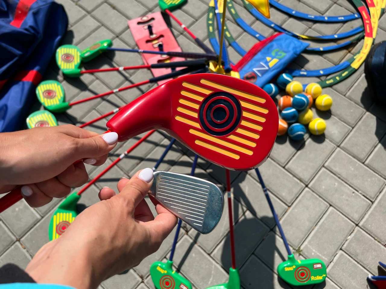 So sánh đầu gậy SNAG Launcher với gậy golf truyền thống
